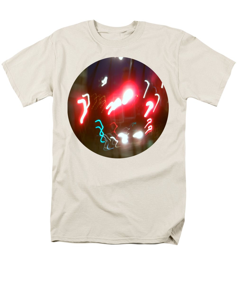 Light Trail . 658 - Men's T-Shirt  (Regular Fit)